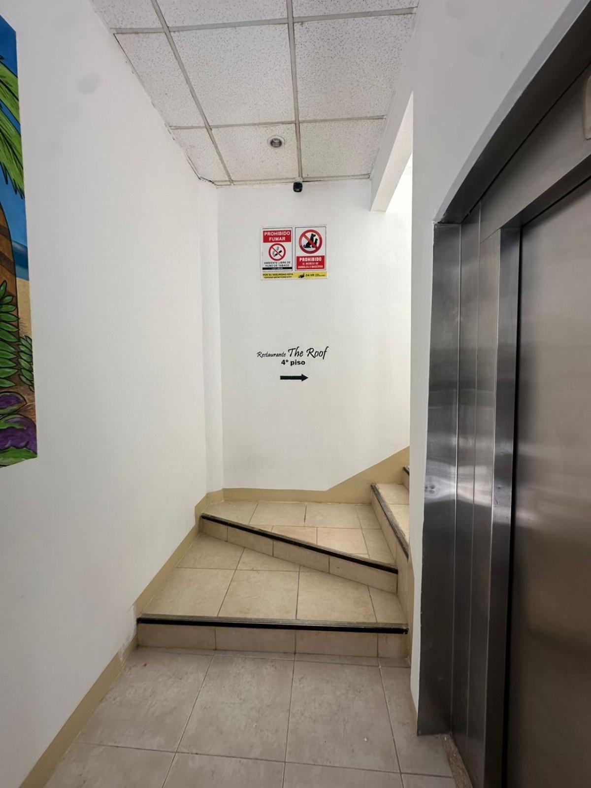 Surfo House Hotel & Hostel Tamarindo Luaran gambar