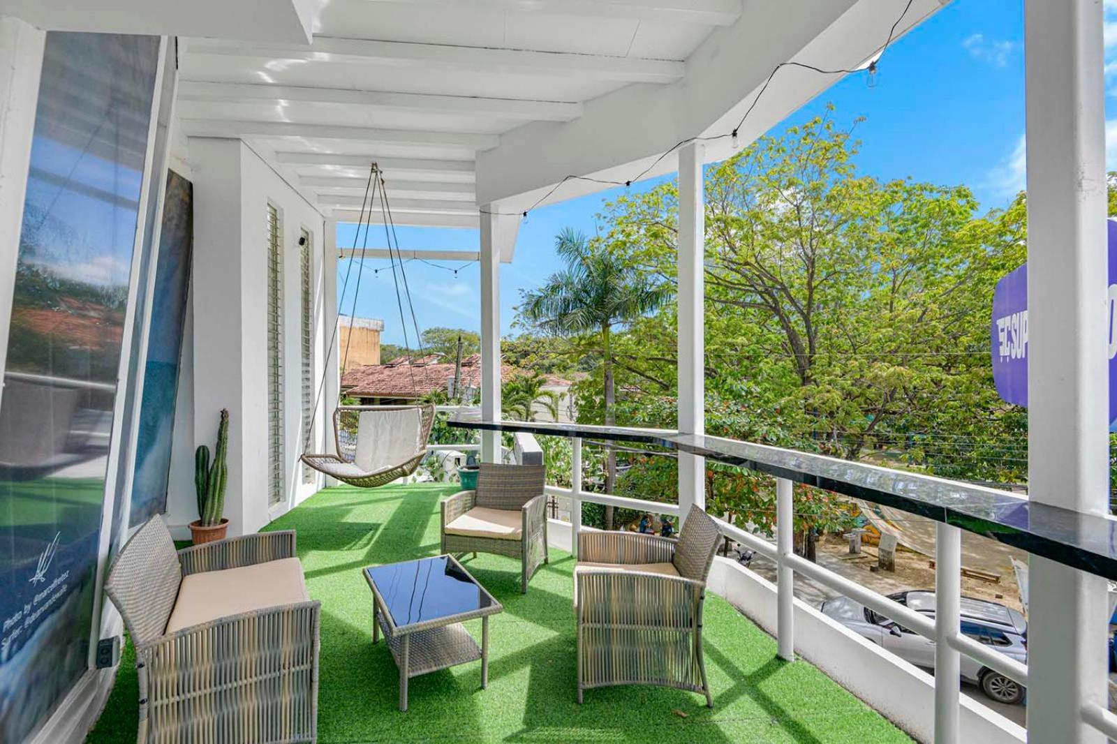 Surfo House Hotel & Hostel Tamarindo Luaran gambar