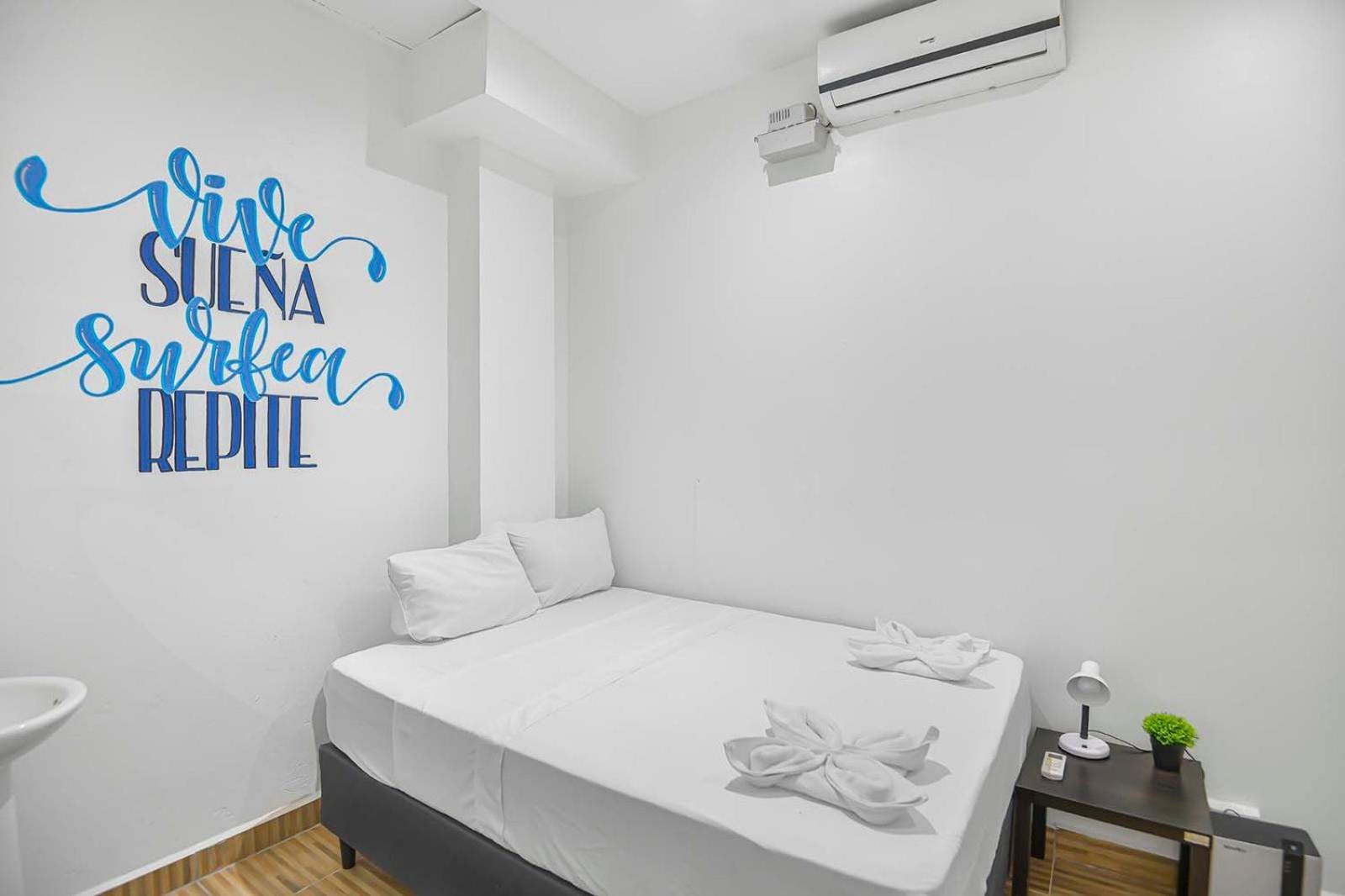 Surfo House Hotel & Hostel Tamarindo Luaran gambar